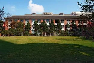 上海市第二中学是重点中学吗 徐汇区有哪几所重点中学